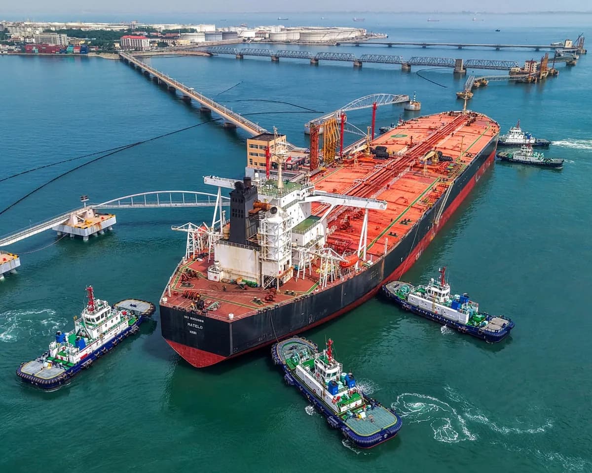 Tàu chở dầu và câu chuyện Brent giảm trong tâm lý rủi ro ngày 12/06/2026 - tâm lý rủi ro ngày 12/06/2026