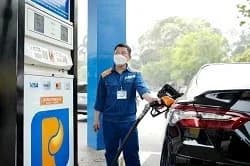 Giá xăng dầu và bối cảnh chi phí đầu vào ngày 19/06/2026 - liên thị trường trưa 19/06/2026