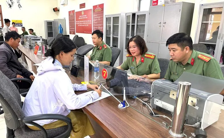 Bản tin vắn trưa 23/06/2026 về cơ sở dữ liệu lý lịch tư pháp
