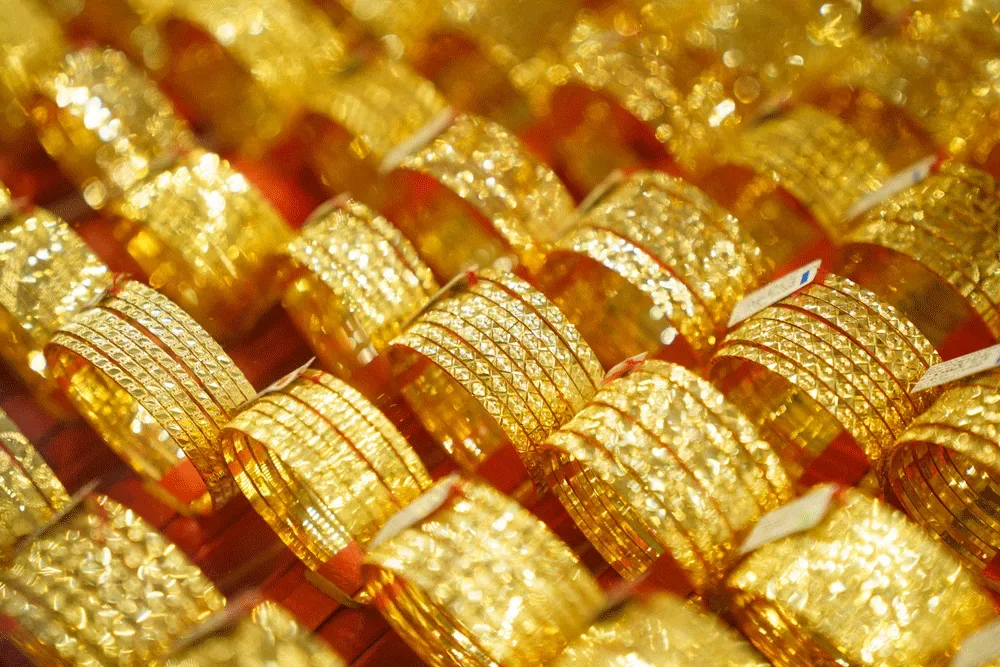 Nhà đầu tư theo dõi biến động USD và vàng - DXY, lợi suất Mỹ và vàng ngày 18/06/2026