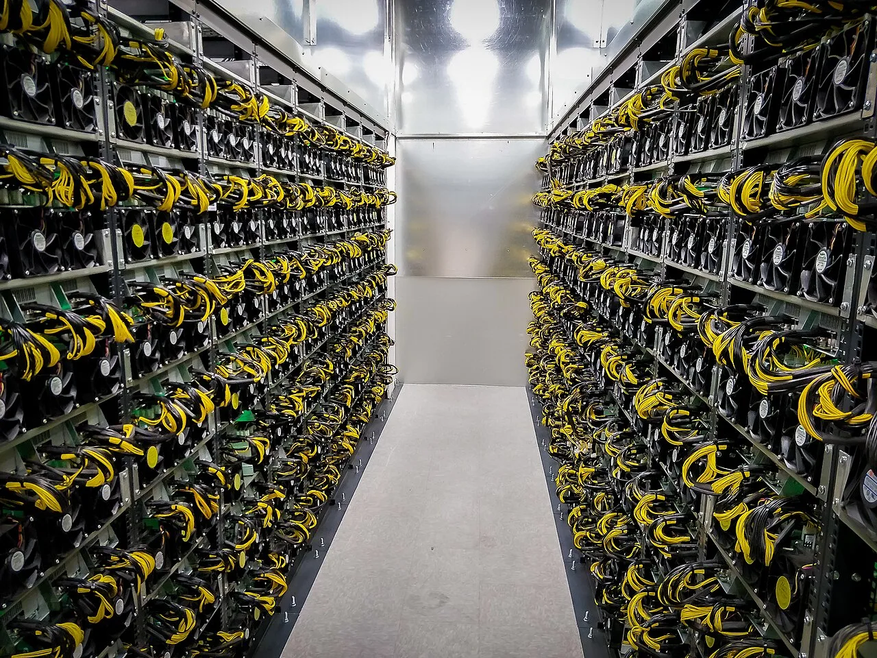 Hạ tầng blockchain và dòng tiền tài sản số