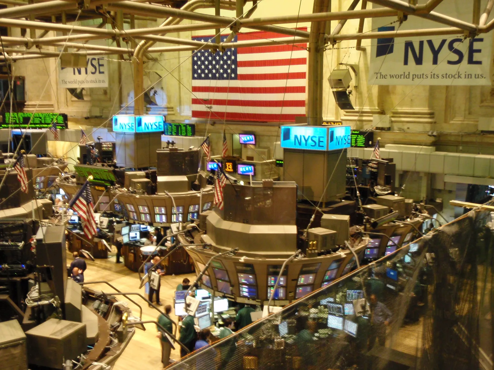 Sàn NYSE và khẩu vị rủi ro toàn cầu